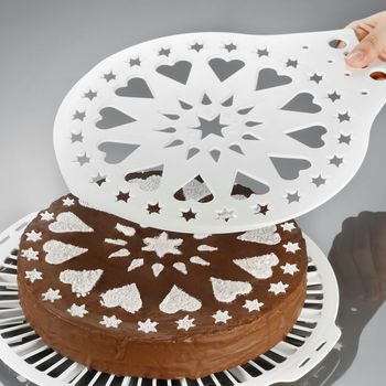 sweeter Kuchenheber DEKO-STAR ø 28 cm – mit Verzierschablone für Puderzucker